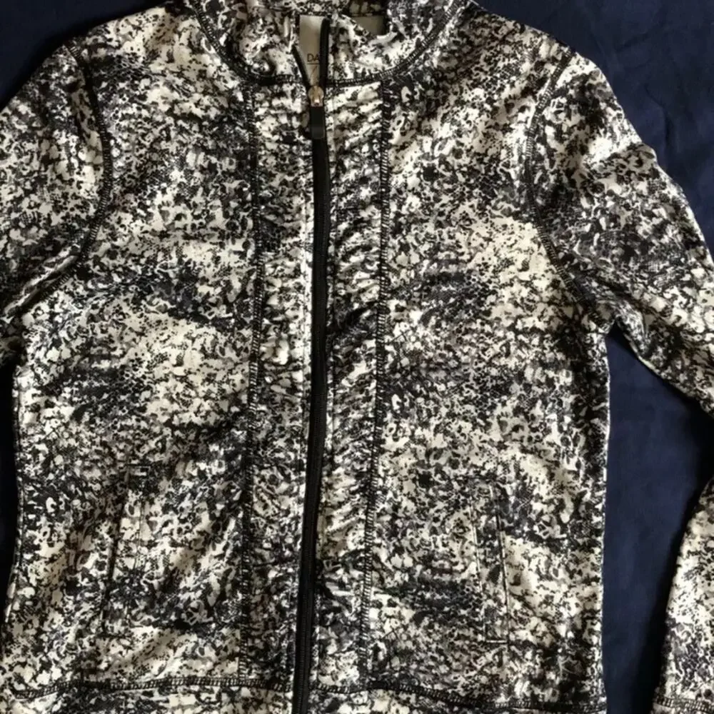 Danskin Now Girl’s L Gray/Black‎ Pixel Print Smooth Knit Track Jacket